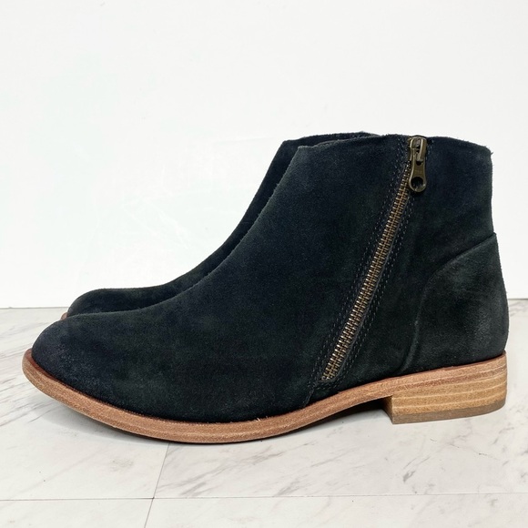 Kork Ease Riley Black Distressed Suede Bootie 7M - Picture 1 of 14